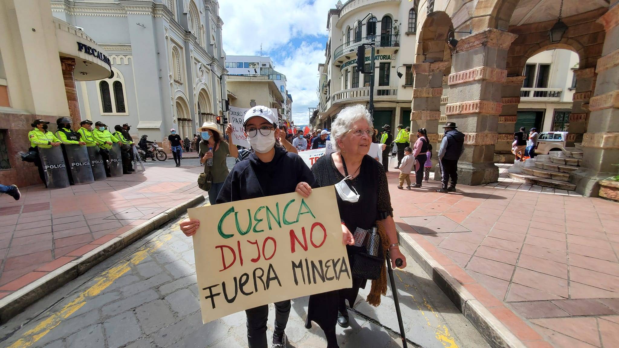 Organizaciones convocan a marcha por el agua en Cuenca