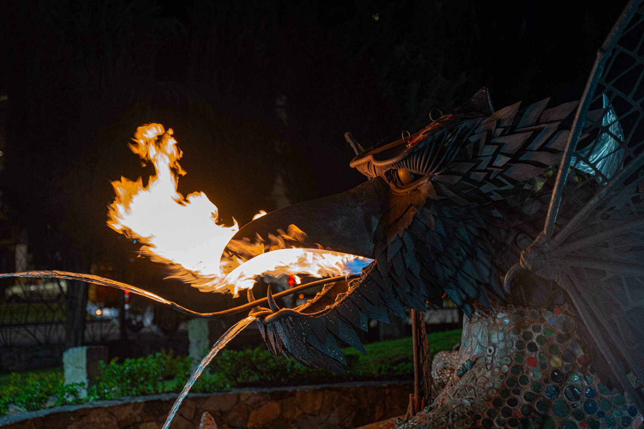 Dos décadas después el “Dragón” ruge y lanza fuego en las frías noches cuencanas